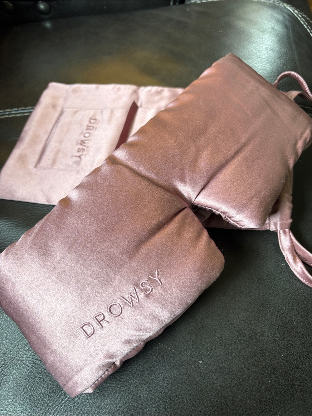 Drowsy Silk  Sleep Mask in Dusty Rose